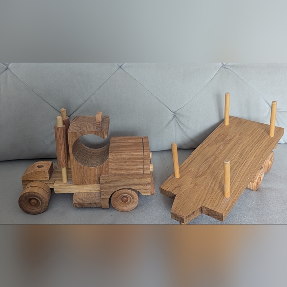 Handmade Vintage Wood Toy Log Truck Made in Vermont - Picture 3 of 7